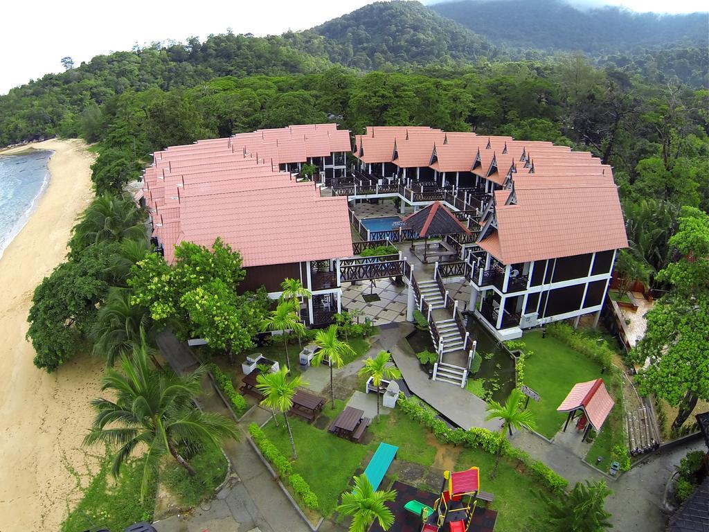 巴耶利滩温泉及潜水度假村 Kampung Genting 外观 照片